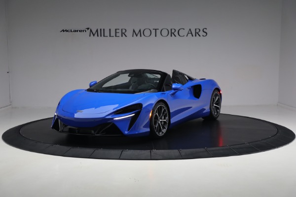 2025 McLaren Artura Spider