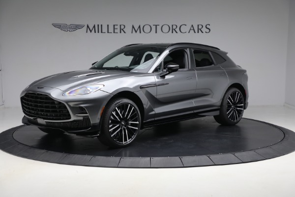 2025 Aston Martin DBX