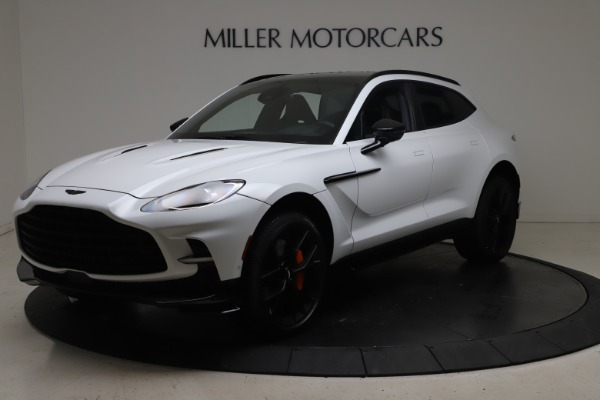 2025 Aston Martin DBX