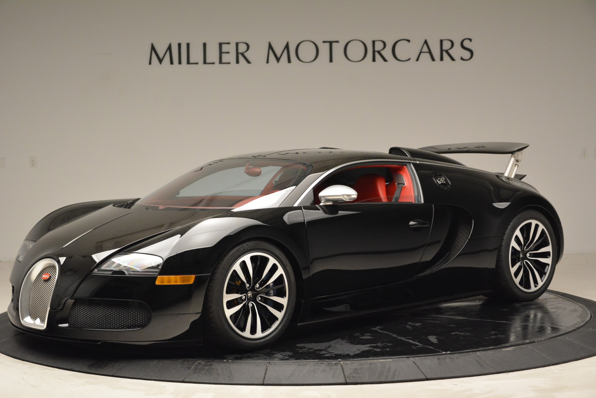 Pre Owned 2010 Bugatti Veyron 164 Sang Noir For Sale Miller Motorcars Stock 8797