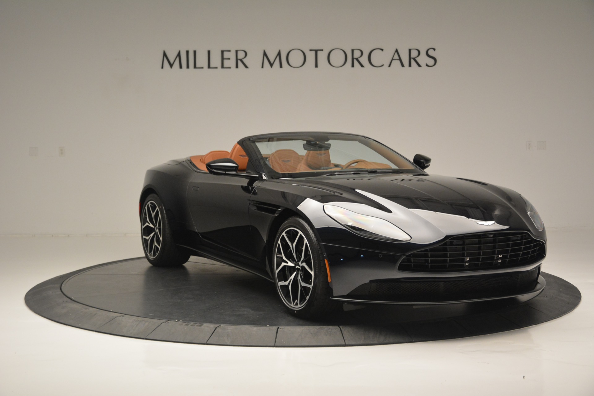 New 2019 Aston Martin DB11 Volante Volante For Sale () | Miller