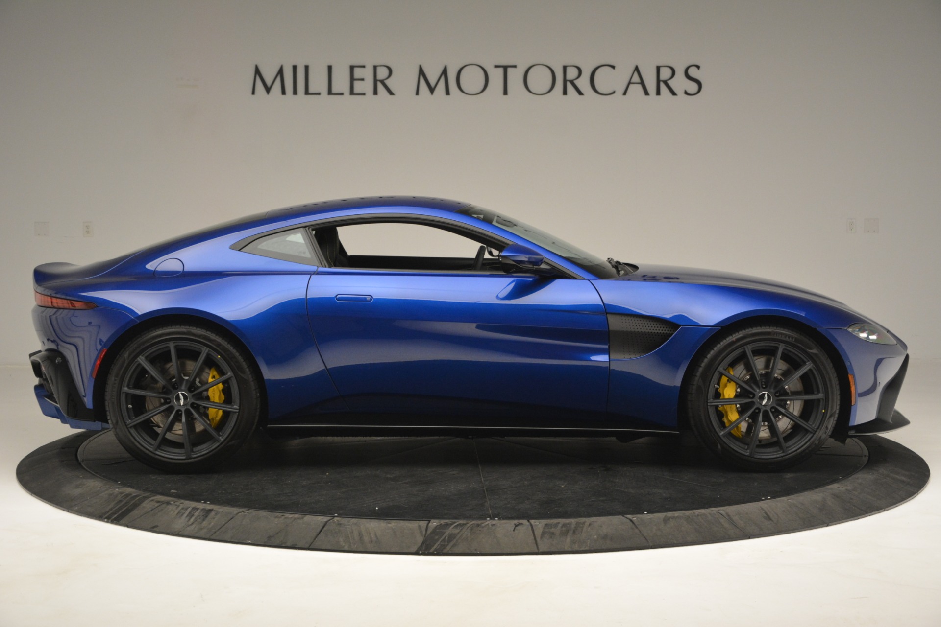 New 2019 Aston Martin Vantage For Sale ($195,694) | Miller Motorcars