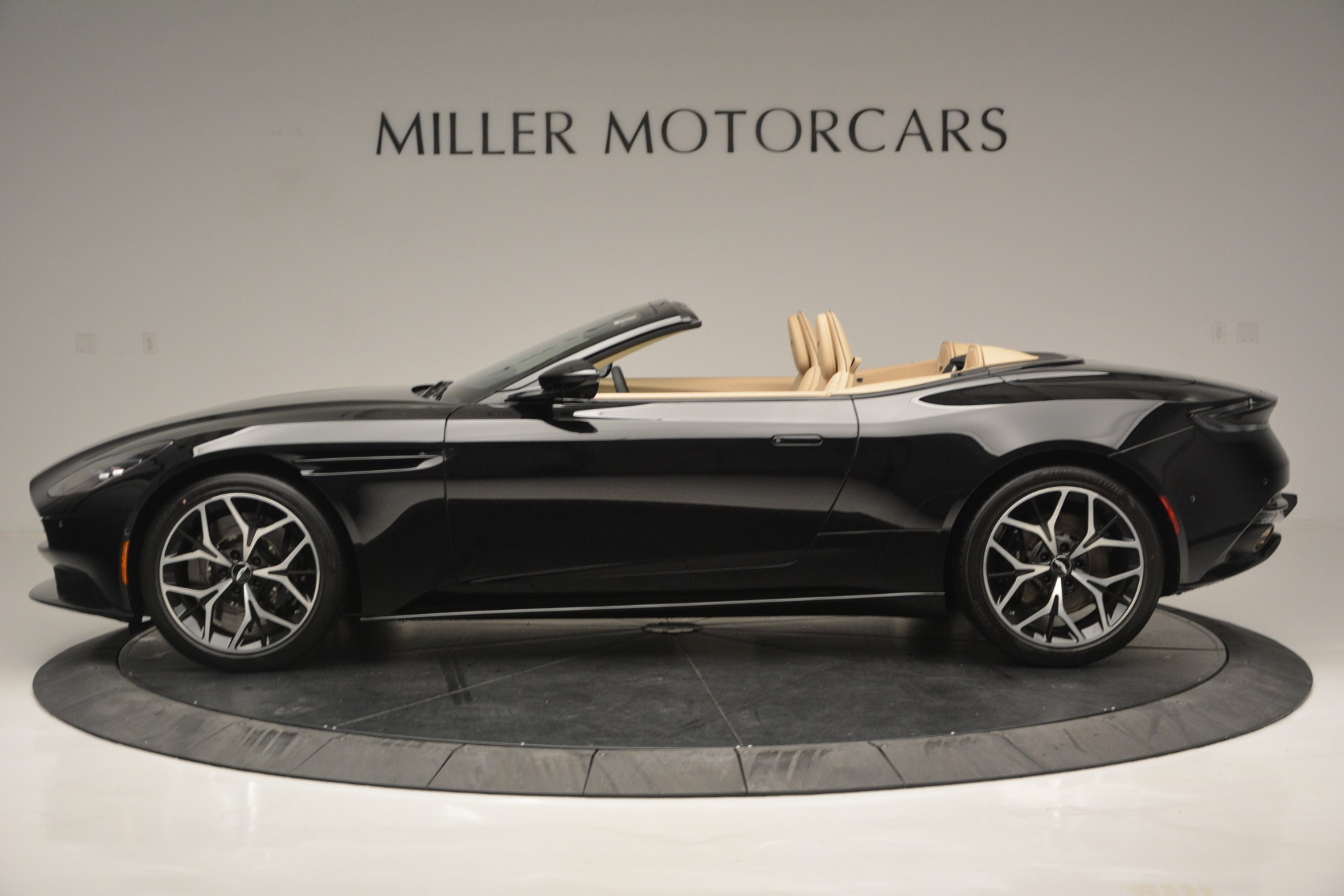 New 2019 Aston Martin DB11 V8 Convertible For Sale () | Miller