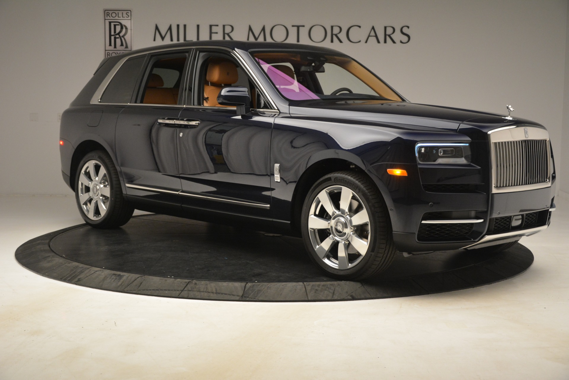 New 2019 Rolls-Royce Cullinan For Sale ($396,250)  Rolls-Royce Motor Cars  Philadelphia Stock #19R102