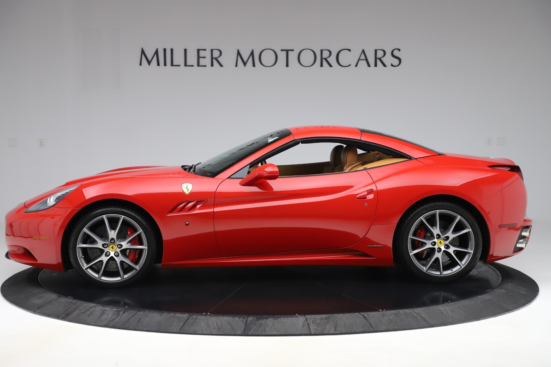 Pre Owned 13 Ferrari California 30 For Sale Miller Motorcars Stock 46a