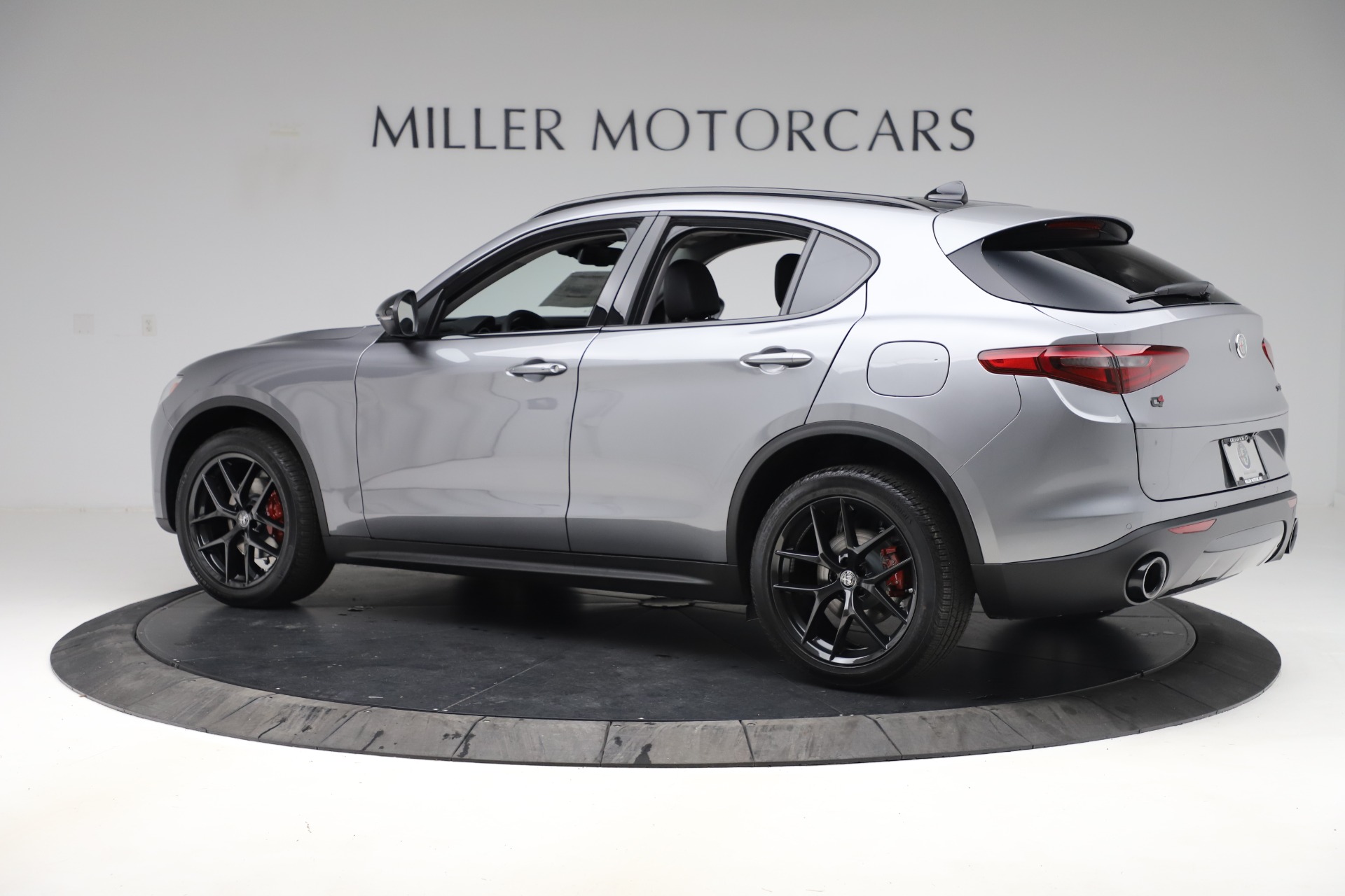 Alfa romeo stelvio q4