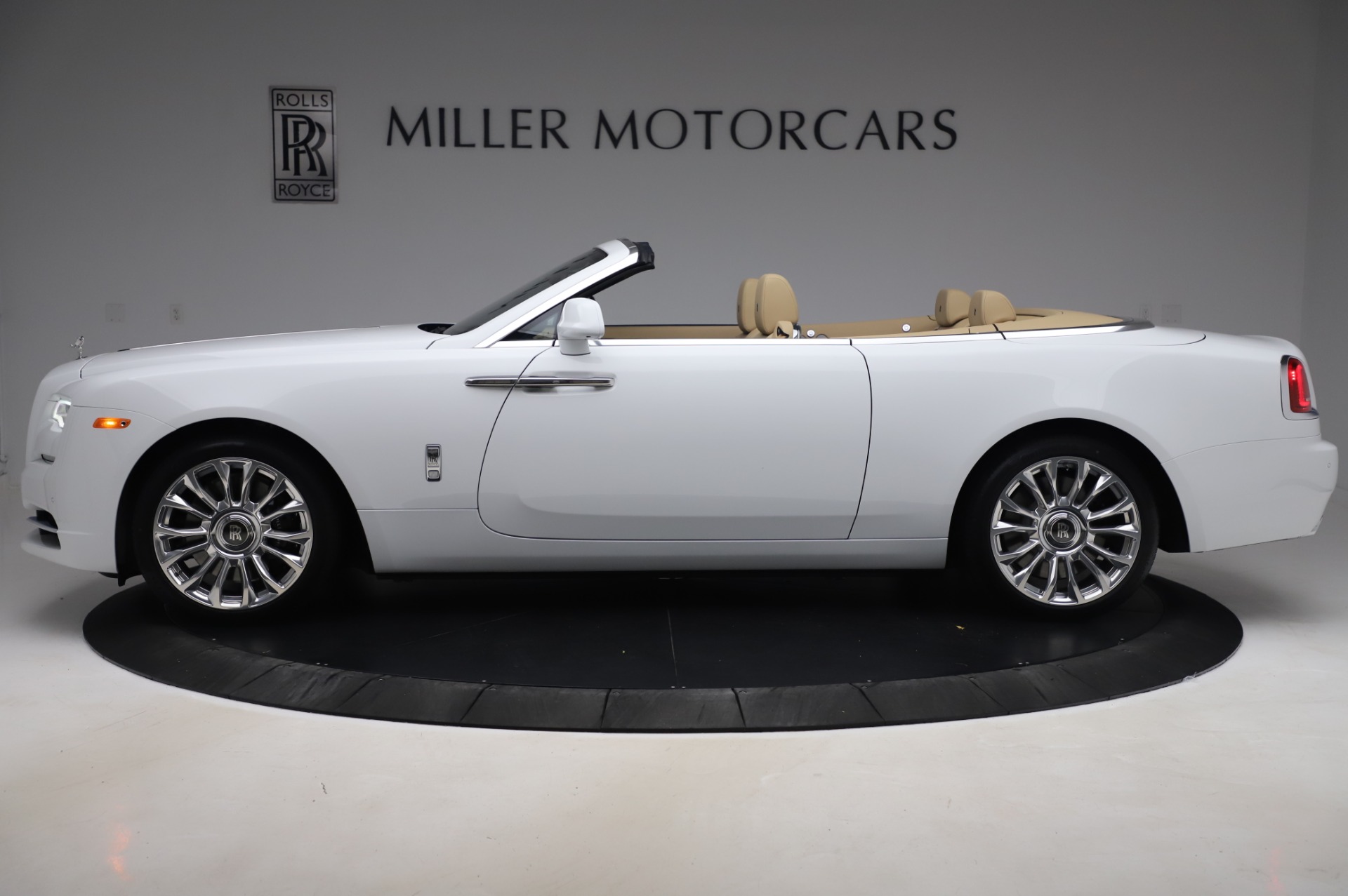 2020 RollsRoyce Dawn Convertible Latest Prices Reviews Specs Photos  and Incentives  Autoblog