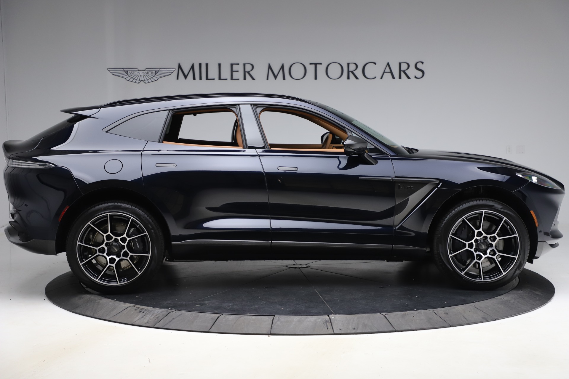 New 2021 Aston Martin DBX SUV For Sale ($264,386) | Miller Motorcars