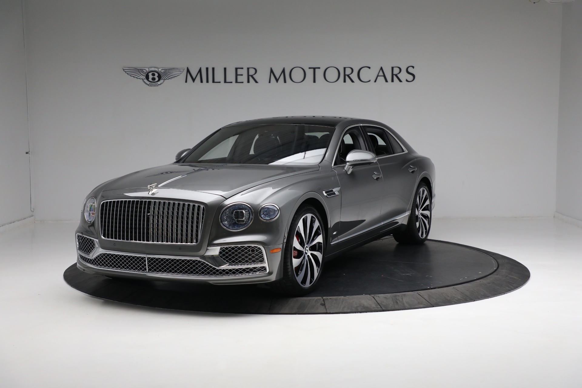 Bentley Flying Spur Mulliner салон