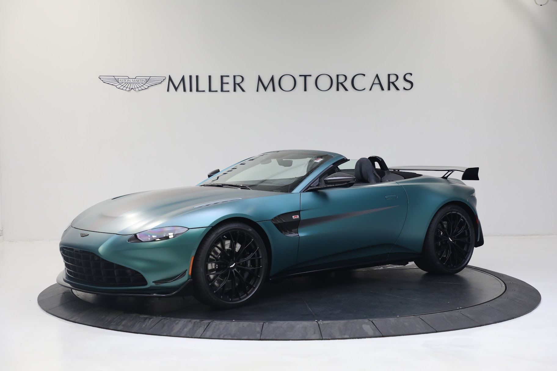 2023 Aston Martin Vantage Lease Jqq5g3x6pm5ksm