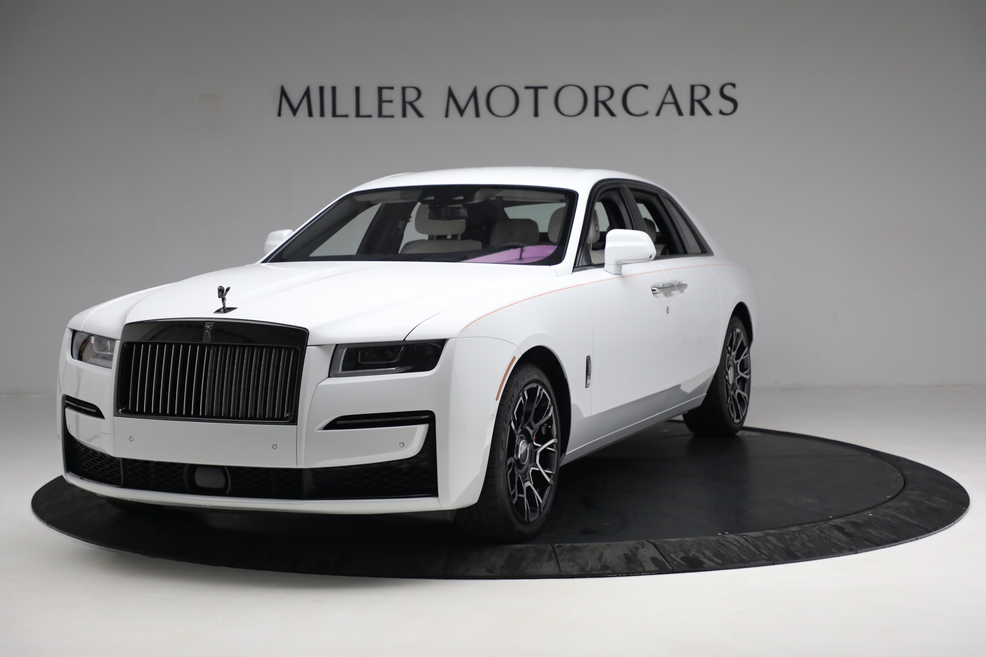 Amazoncom Alloy Collectible White Rolls Royce Phantom Toy Pull Back  Vehicles Diecast Model Car  Toys  Games