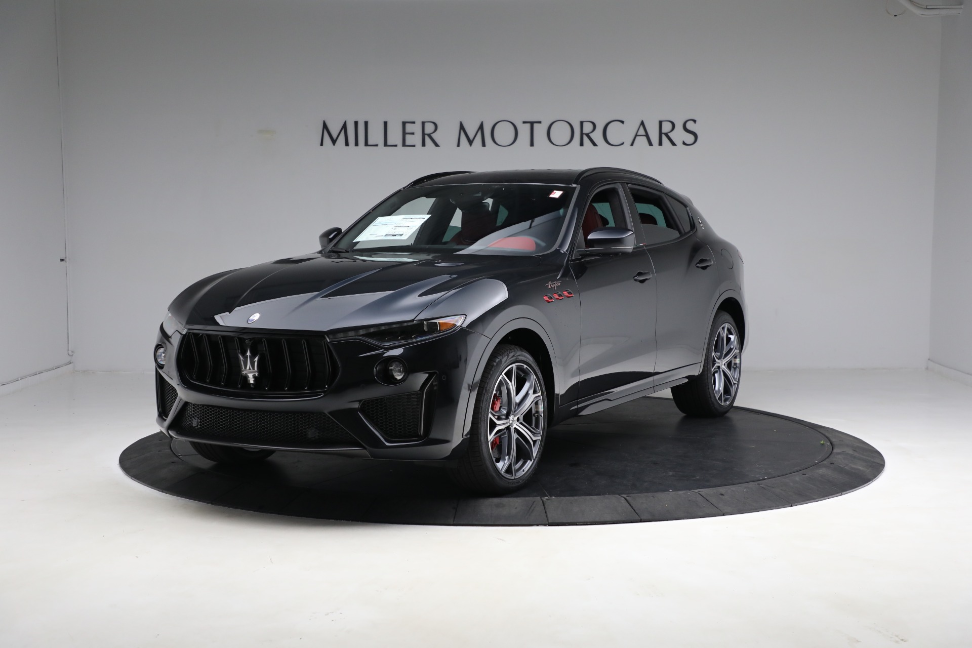 New 2023 Maserati Levante Trofeo For Sale ()