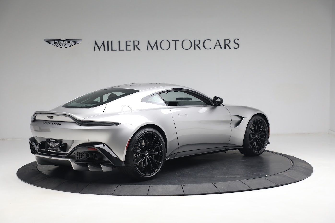Pre-Owned 2023 Aston Martin Vantage V8 For Sale () | Miller 