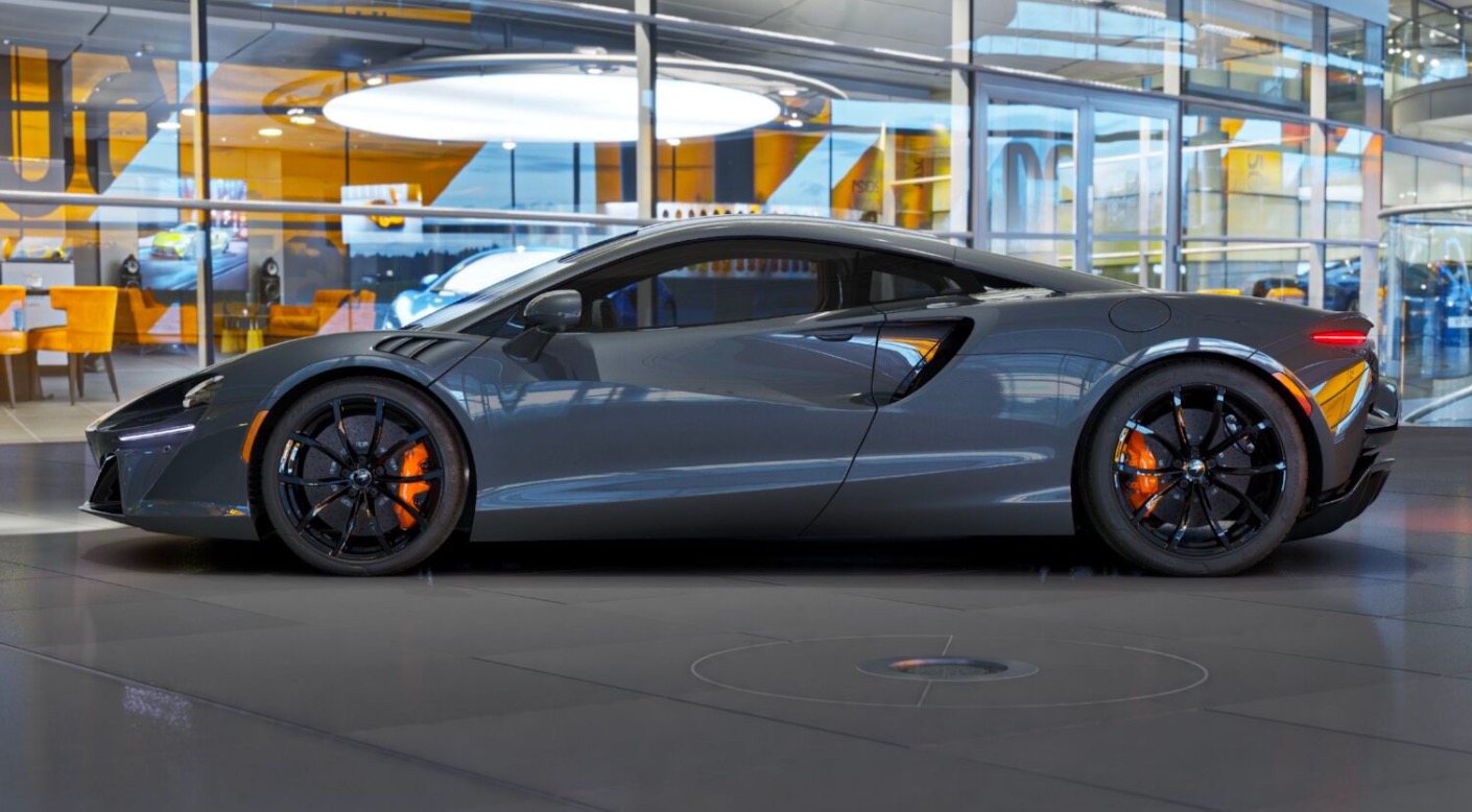 New 2024 McLaren Artura Performance For Sale () Miller Motorcars