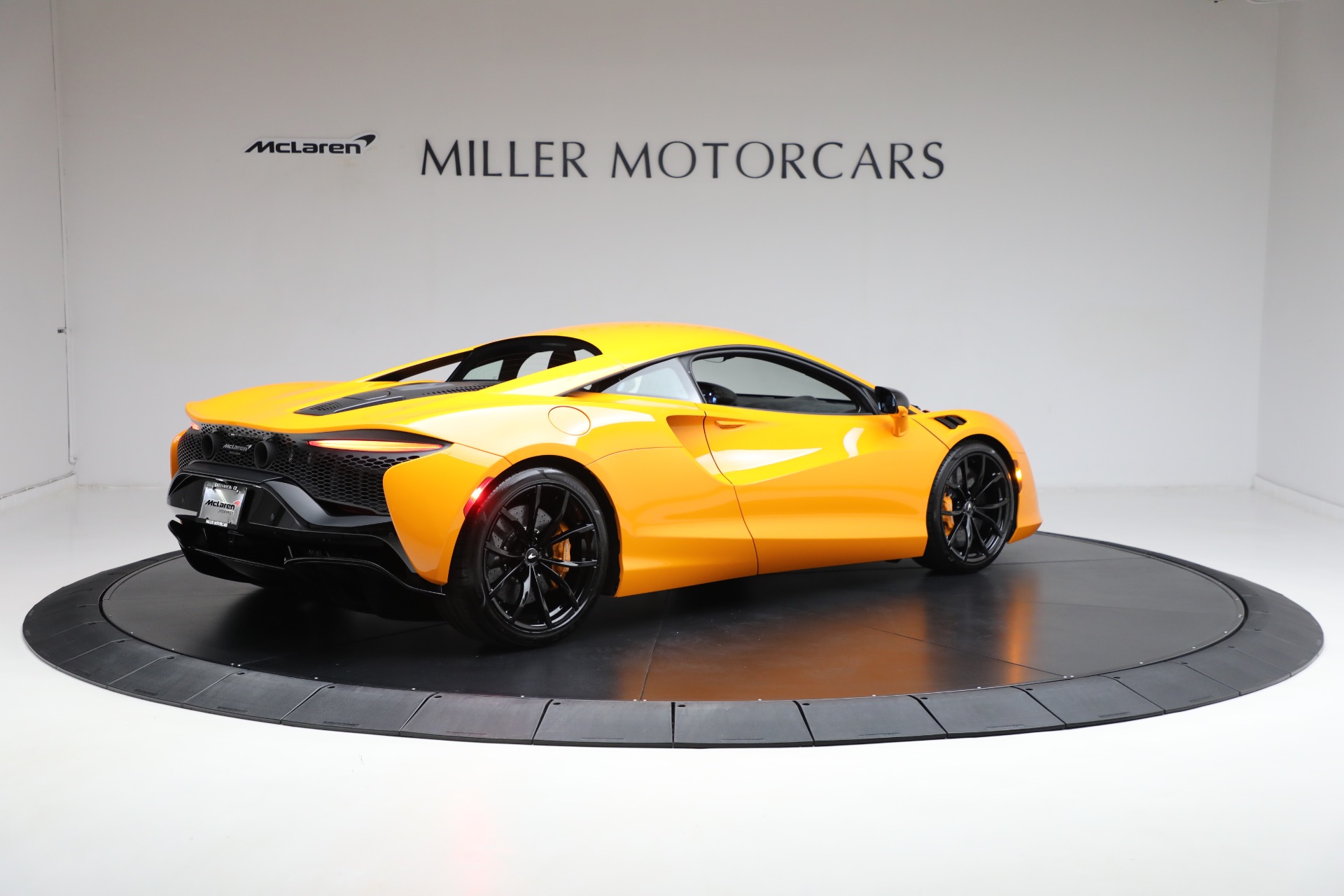 New 2024 McLaren Artura For Sale () Miller Motorcars Stock MC596